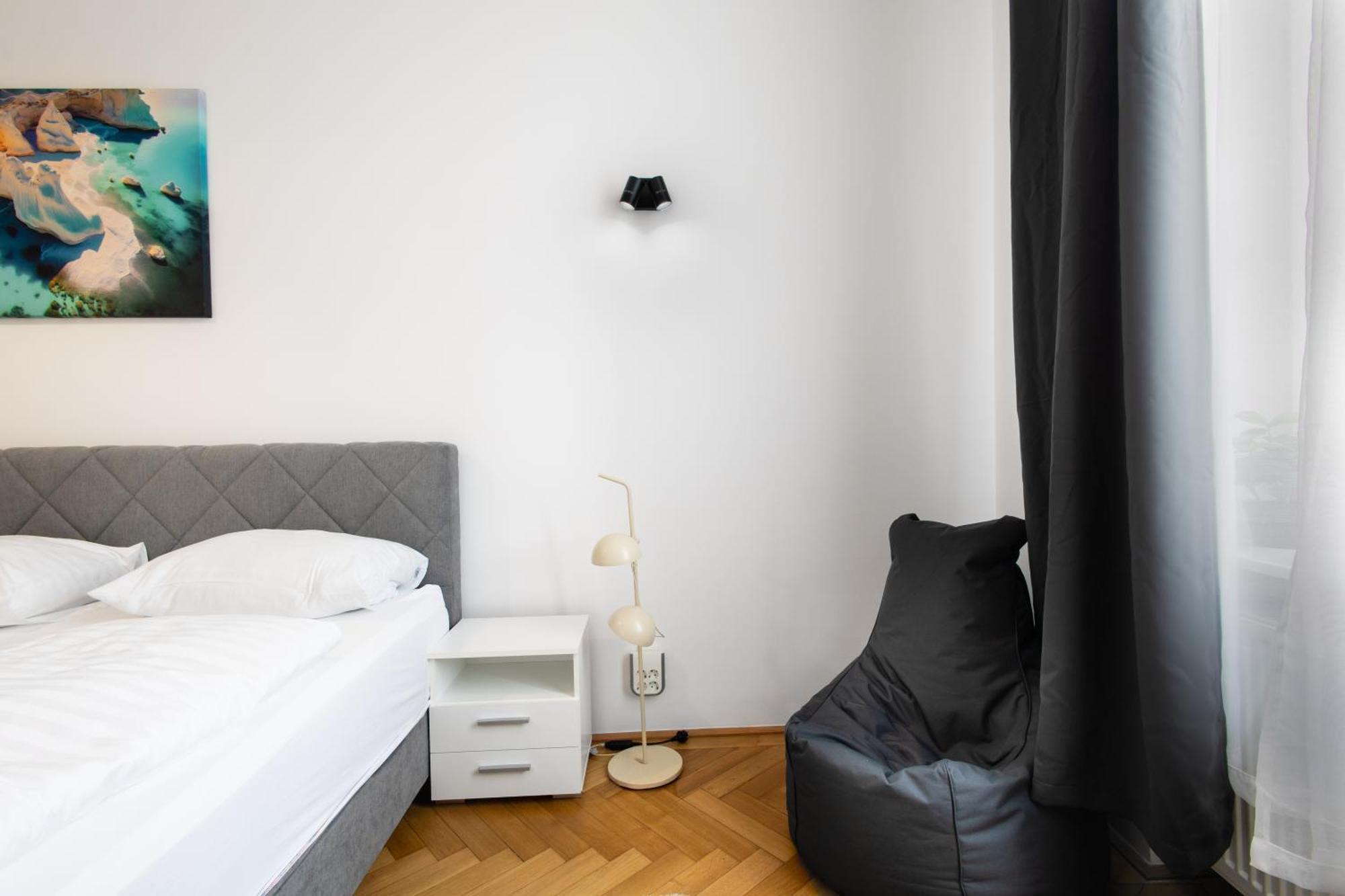 4 Red Star 8 Appartement
